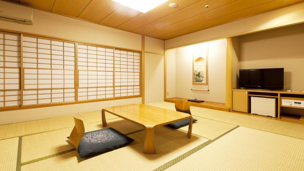Hotel Grand Hill Ichigaya Tokyo Esterno foto